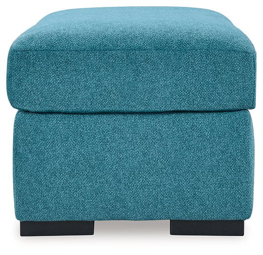 Keerwick Ottoman