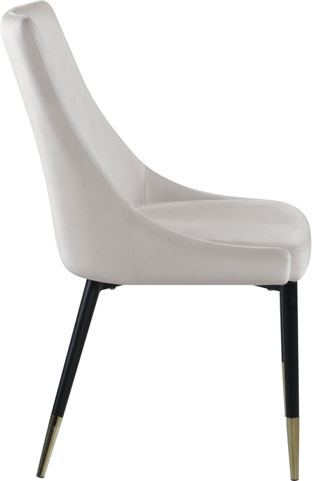 Sleek Cream Velvet Dining Chair