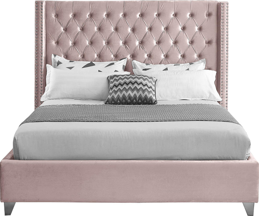 Aiden Pink Velvet Queen Bed