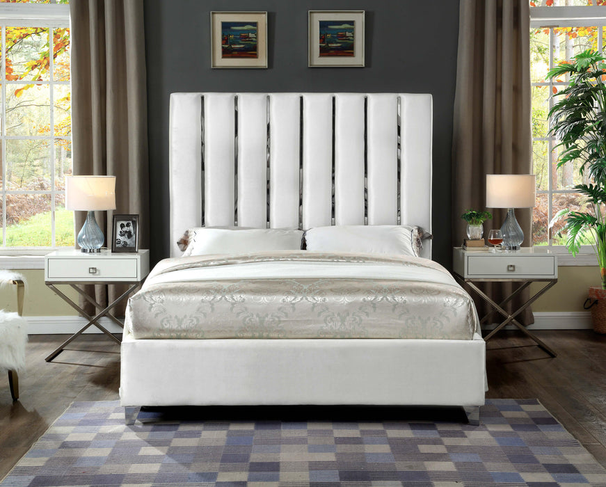 Enzo White Velvet Queen Bed